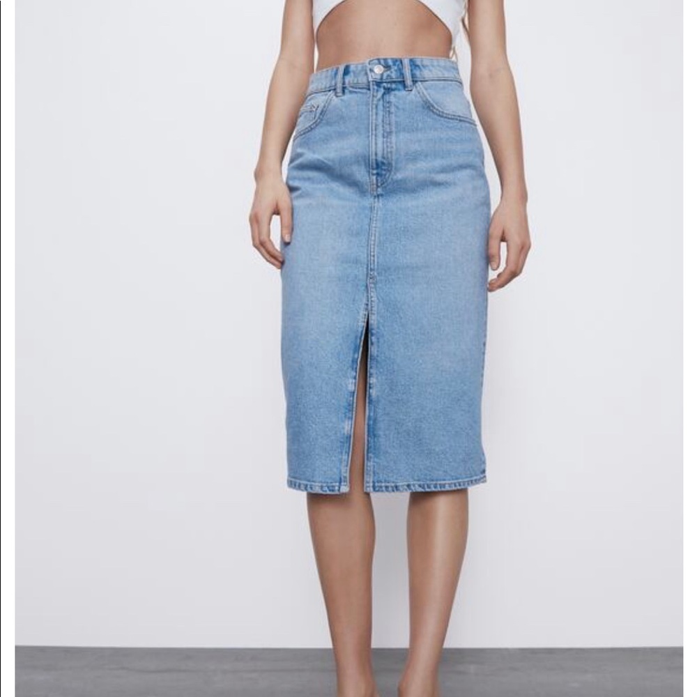 NWT- Zara midi Denim skirt- Brand new